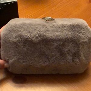 Fur clutch
